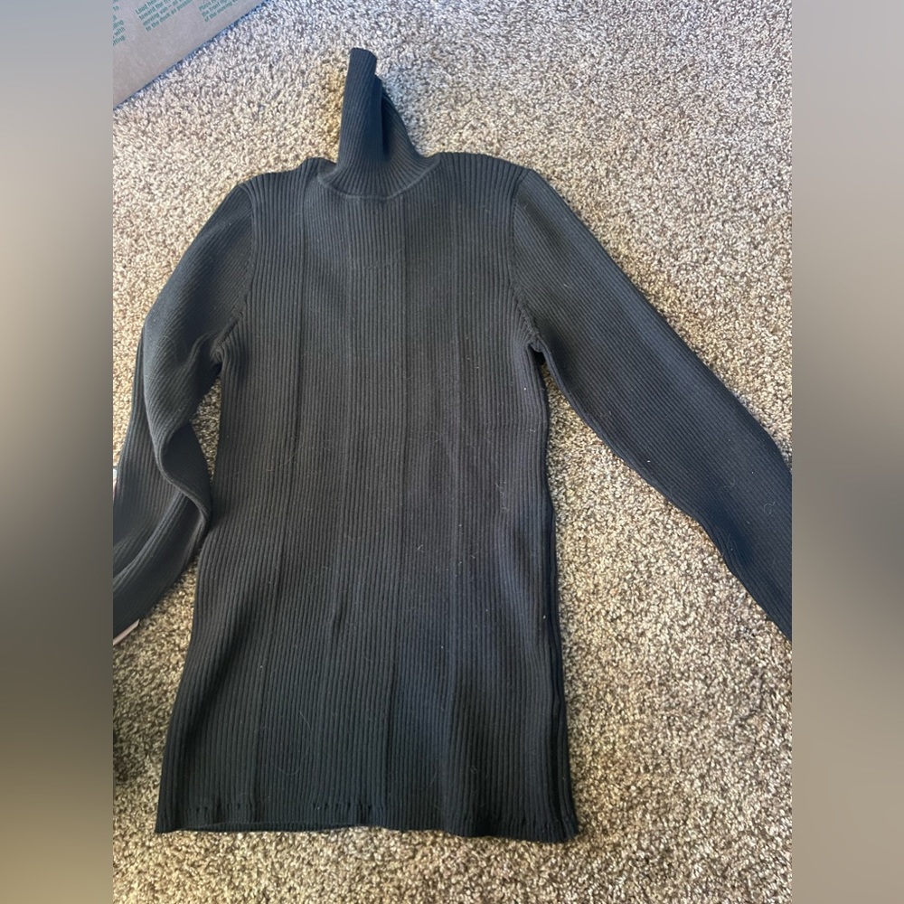 Title Nine turtleneck. XL